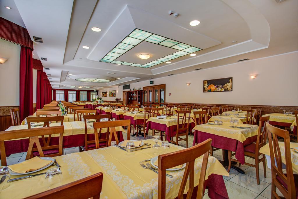 מילאנו מריטימה Hotel San Giorgio מראה חיצוני תמונה